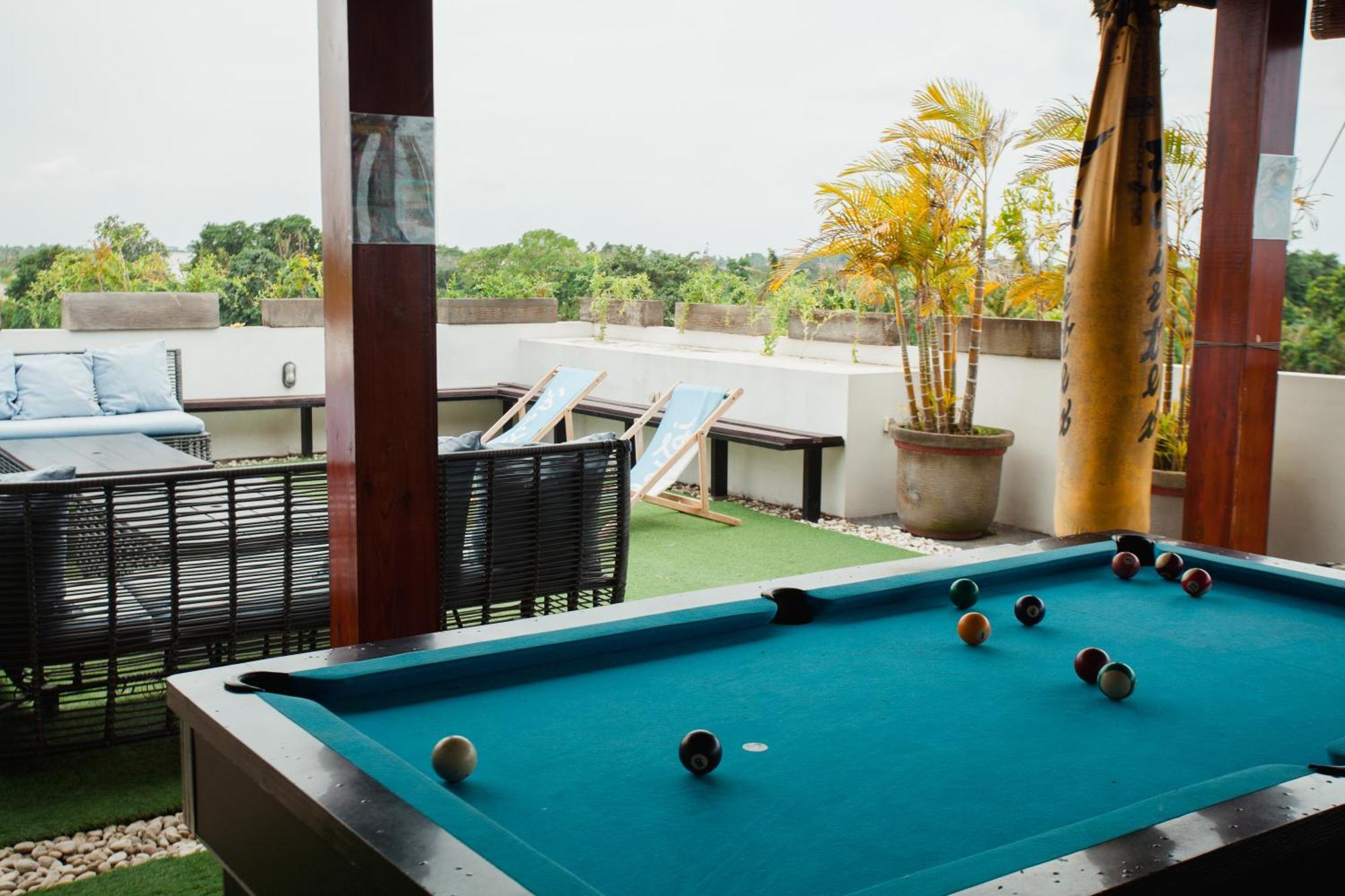 Swell Hotel, Pool Bar & Restaurant Tanah Lot Extérieur photo