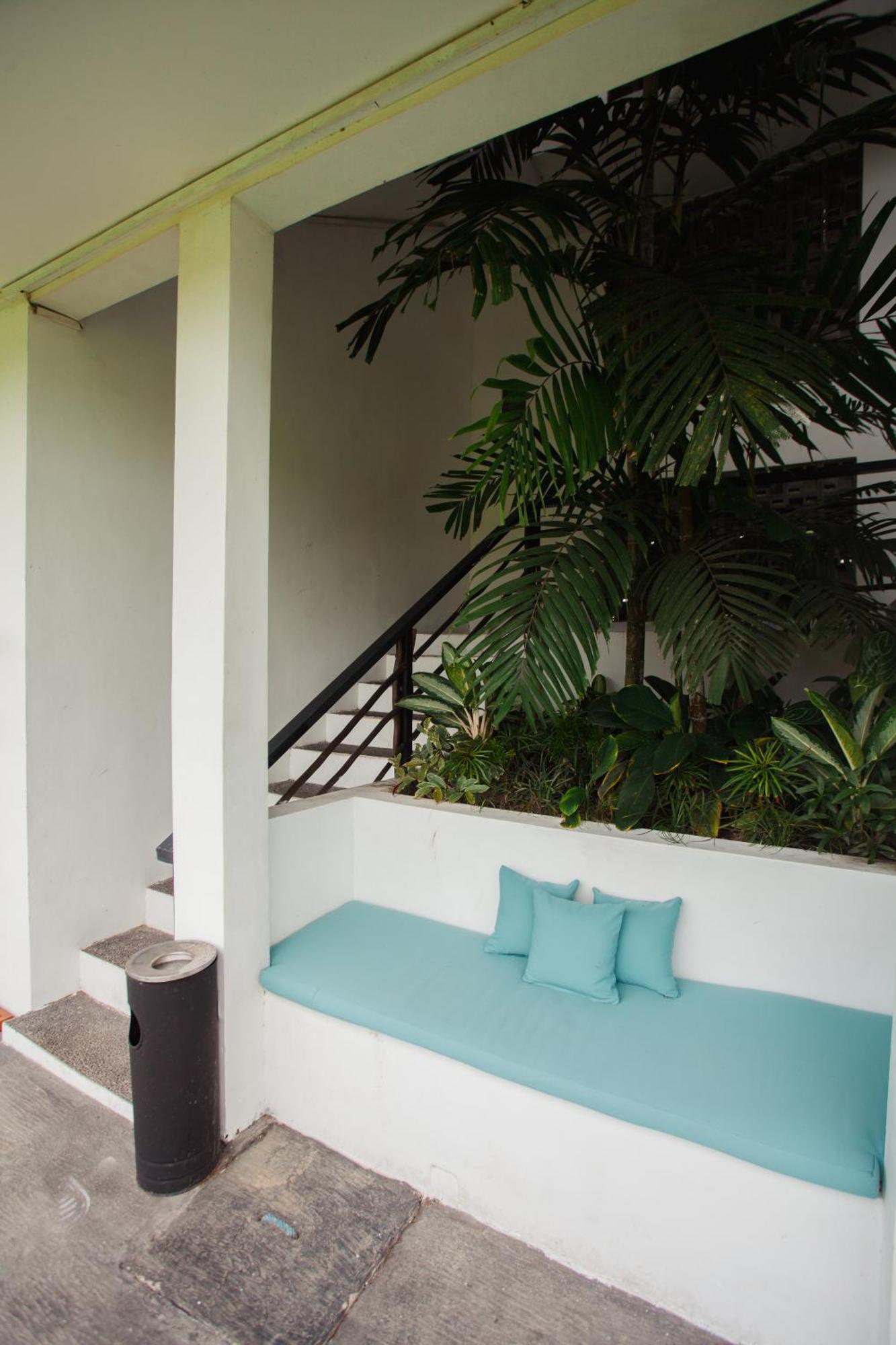 Swell Hotel, Pool Bar & Restaurant Tanah Lot Extérieur photo