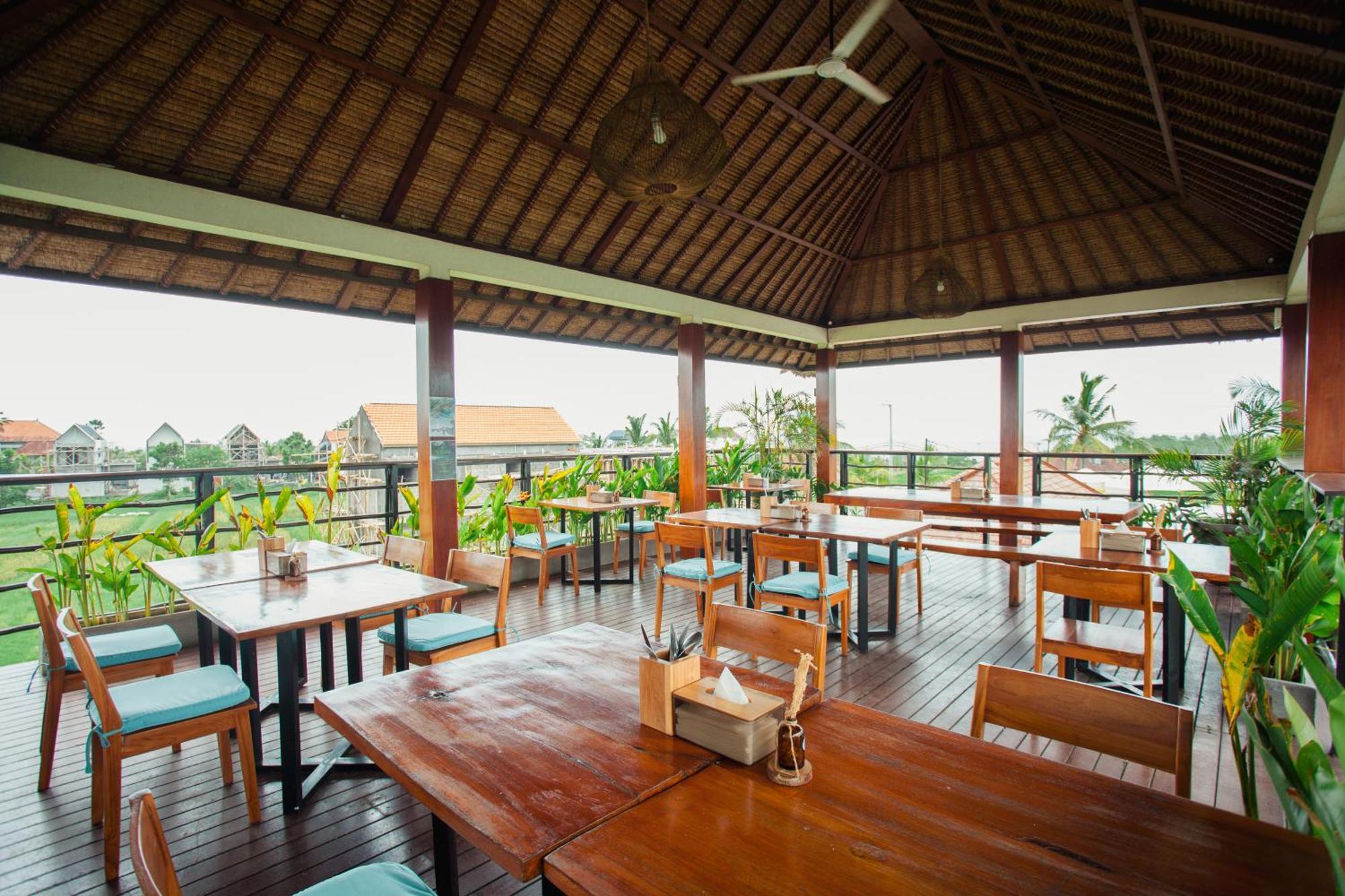 Swell Hotel, Pool Bar & Restaurant Tanah Lot Extérieur photo